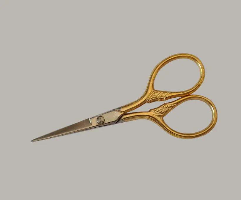 Gold-Embroidery-Scissor