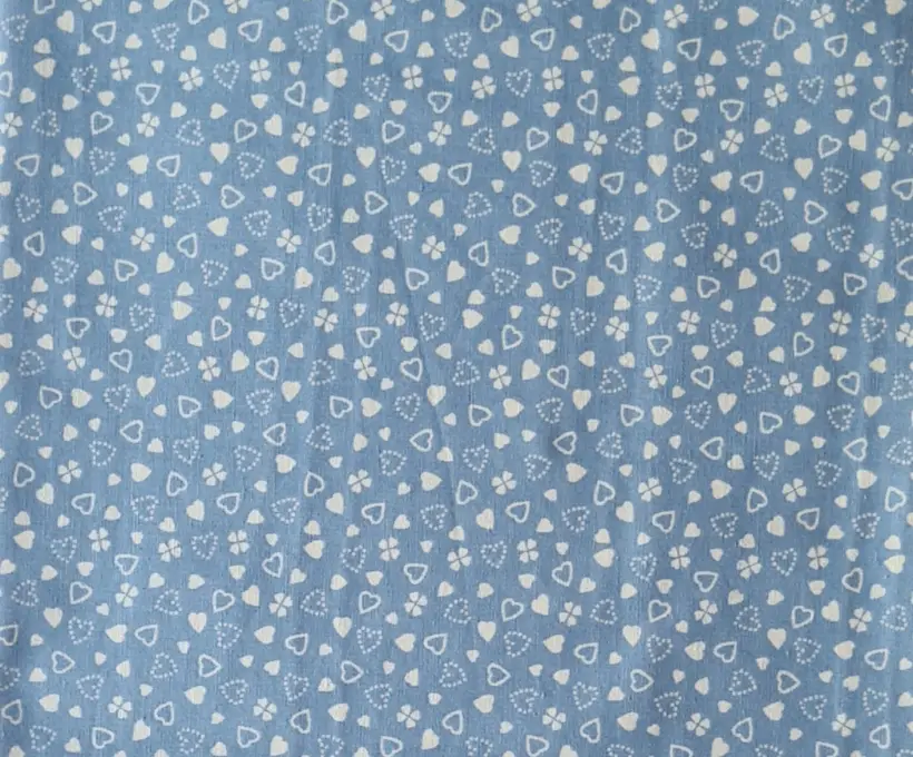 Light-Blue-White-Hearts-